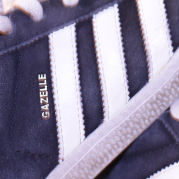 Vintage Adidas - Gazelle Black and White Sz 6.5 - Picture 4 of 4